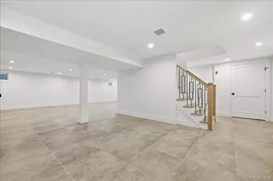 43 Highland Ave, Port Washington, NY 11050 - Photo 37