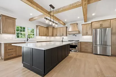 43 Highland Avenue, Port Washington, NY 11050 - Photo 11