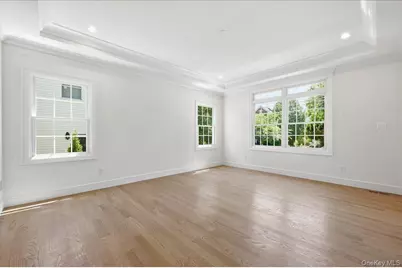 43 Highland Avenue, Port Washington, NY 11050 - Photo 7