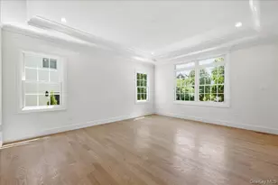 43 Highland Ave, Port Washington, NY 11050 - Photo 7