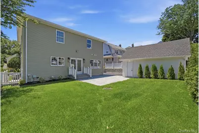 43 Highland Avenue, Port Washington, NY 11050 - Photo 45