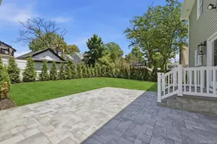 43 Highland Ave, Port Washington, NY 11050 - Photo 43
