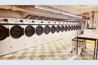 142-05 Roosevelt Avenue #721, Flushing, NY 11354 - Photo 11
