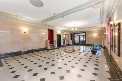 35 Crown #4G, Brooklyn, NY 11225 - Photo 15