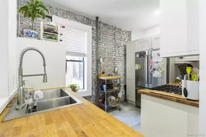35 Crown #4G, Brooklyn, NY 11225 - Photo 9