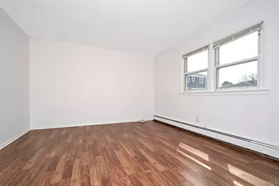 102 Lincoln Avenue E, West Harrison, NY 10604 - Photo 7