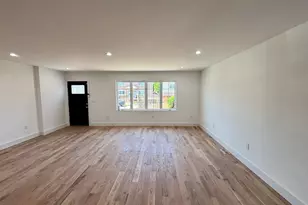 122-21 Long St, Jamaica, NY 11434 - Photo 9