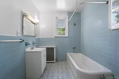 4309 Vireo Avenue, Bronx, NY 10470 - Photo 23