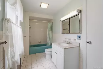 4309 Vireo Avenue, Bronx, NY 10470 - Photo 9