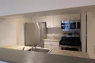 4 Martine Ave, White Plains, NY 10606 - Photo 13