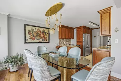166-25 Powells Cove Boulevard #4M, Whitestone, NY 11357 - Photo 9