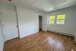 354 Easton St, Ronkonkoma, NY 11779 - Photo 5
