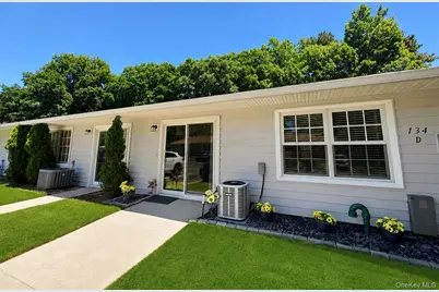 134 Eastbourne Court #D, Ridge, NY 11961 - Photo 11