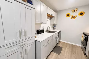 134 Eastbourne Ct, Ridge, NY 11961 - Photo 7