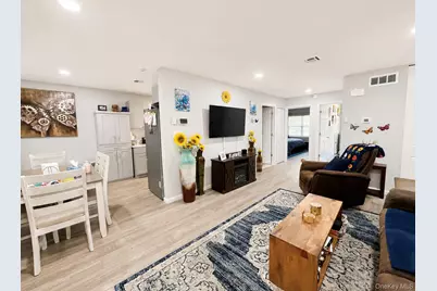 134 Eastbourne Court #D, Ridge, NY 11961 - Photo 5