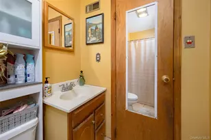 24 Dutchess Hill Rd, Poughkeepsie, NY 12601 - Photo 15