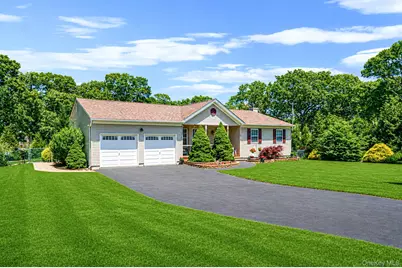 1 Peter Street, Coram, NY 11727 - Photo 3
