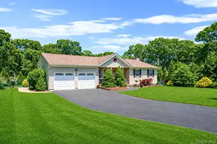 1 Peter St, Coram, NY 11727 - Photo 3