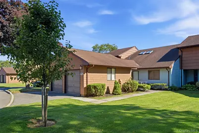 128 Scarlett Drive, Commack, NY 11725 - Photo 3