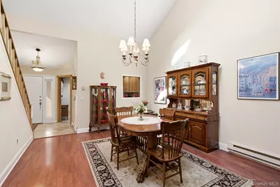 128 Scarlett Drive, Commack, NY 11725 - Photo 9
