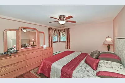 1989 Charles Street, Bellmore, NY 11710 - Photo 21