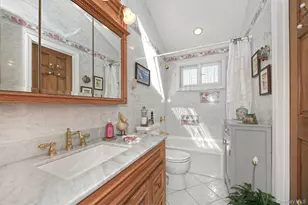 1989 Charles St, Bellmore, NY 11710 - Photo 15