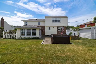 39 Grant Street, Farmingdale, NY 11735 - Photo 25