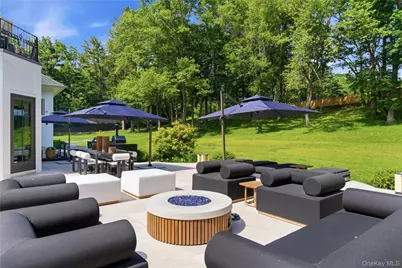 1782 Route 106, Muttontown, NY 11791 - Photo 37