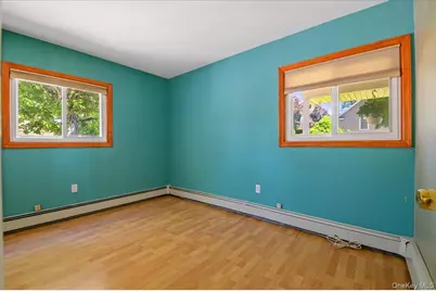 2 Bridge Lane, Hicksville, NY 11801 - Photo 17