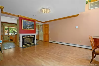2 Bridge Lane, Hicksville, NY 11801 - Photo 5