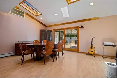 2 Bridge Lane, Hicksville, NY 11801 - Photo 13