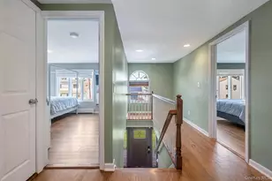 24 Worden Pl, West Babylon, NY 11704 - Photo 17