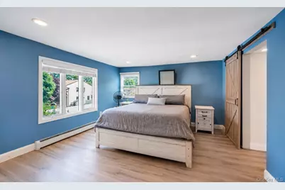 24 Worden Place, West Babylon, NY 11704 - Photo 13