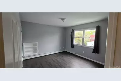 8 Harmony Lane #2F, Westbury, NY 11590 - Photo 3