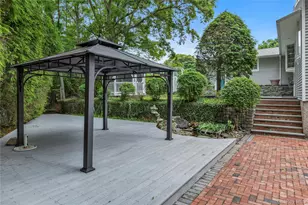 15 Veronica Ct, Smithtown, NY 11787 - Photo 33