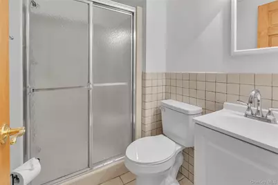 15 Veronica Court, Smithtown, NY 11787 - Photo 27
