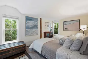 28 Bowden Square, Southampton, NY 11968 - Photo 9