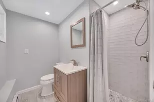 279 Haven Ave, Ronkonkoma, NY 11779 - Photo 19