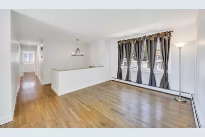 279 Haven Avenue, Ronkonkoma, NY 11779 - Photo 7