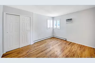 279 Haven Avenue, Ronkonkoma, NY 11779 - Photo 11