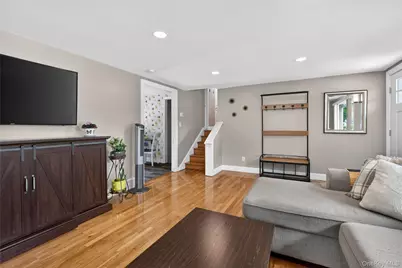 9 Arbor Drive, Newburgh, NY 12550 - Photo 7