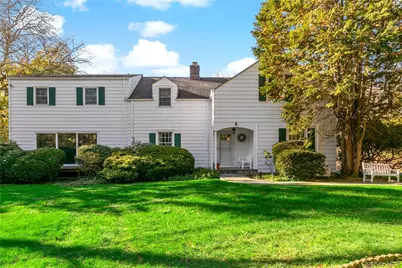 1050 Knollwood Road, White Plains, NY 10603 - Photo 1