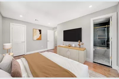 139-18 250 Street, Rosedale, NY 11422 - Photo 25