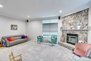 7 Birdie Dr, Suffern, NY 10901 - Photo 7