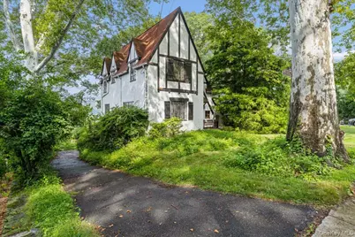 43 Pinecrest Parkway, Hastings on Hudson, NY 10706 - Photo 1