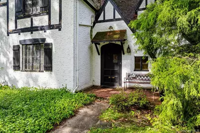 43 Pinecrest Parkway, Hastings on Hudson, NY 10706 - Photo 3