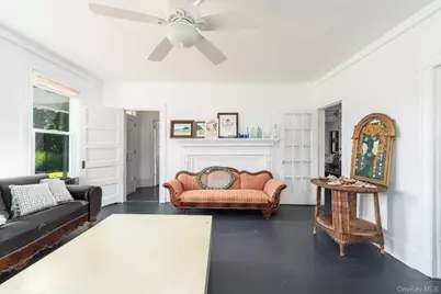 13675 Main Bayview Road, Southold, NY 11971 - Photo 11
