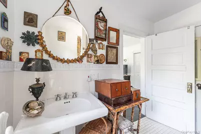 13675 Main Bayview Road, Southold, NY 11971 - Photo 15