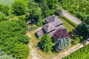 13675 Main Bayview Rd, Southold, NY 11971 - Photo 23