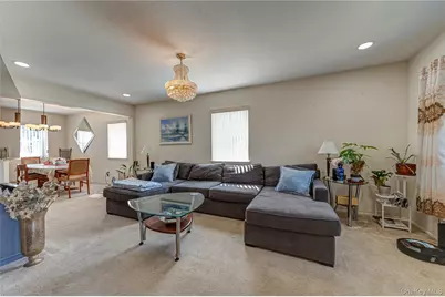 446 N Corona Avenue, Valley Stream, NY 11580 - Photo 7
